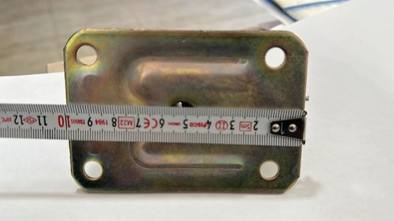 Accessoires de coffrage en acier, pinces rapides, pinces à ressorts pour coffrage 75 * 105 * 3,5 mm