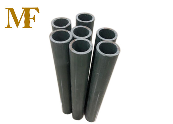 Échantillon gratuit comprenant un tube à manche en PVC de 25 mm pour conduit et cône de coffrage