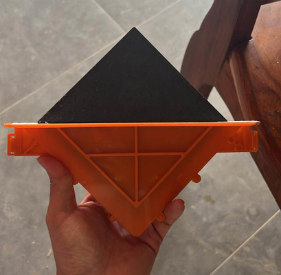 Plaques et manchons de tôles de diamants pour joints de construction moulés