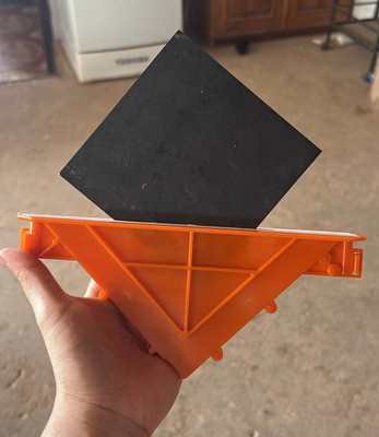 Plaques et manchons de tôles de diamants pour joints de construction moulés