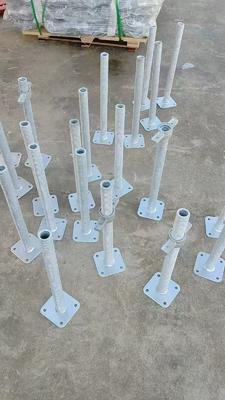 Vérin de base à vis creuse réglable en acier robuste pour échafaudage et construction