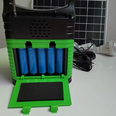 Système d'éclairage par panneau solaire de la maison intelligente pour l'éclairage résidentiel énergétique