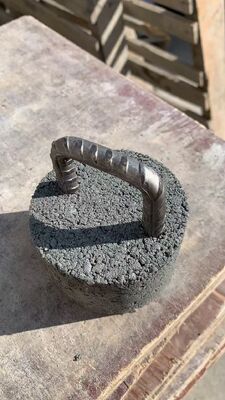 Différentes épaisseurs de couverture Type de cône rond Distributeurs de béton Béton Produits OEM Béton préfabriqué